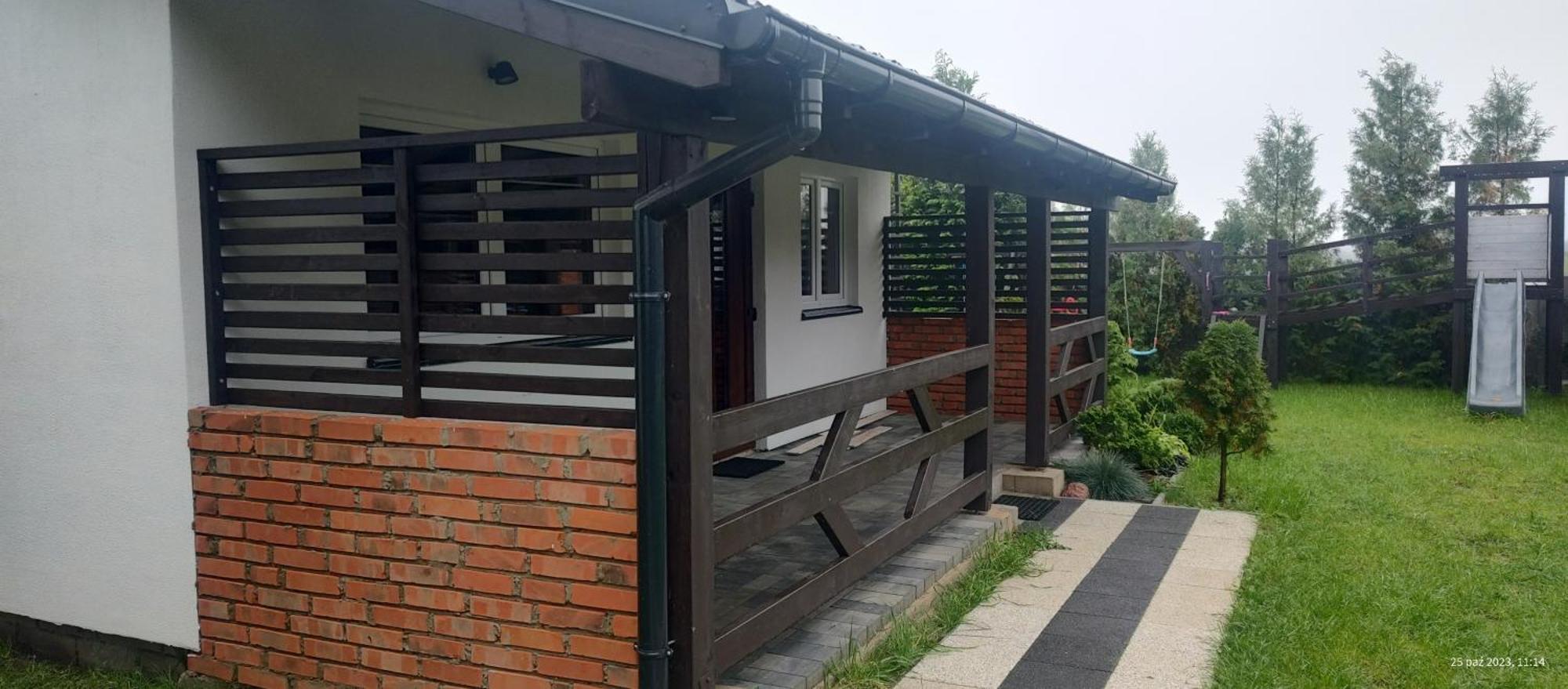 Domek Parterowy Apartamentowy Ostoja レバル エクステリア 写真